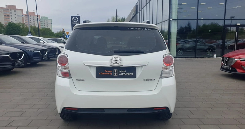 Toyota Verso cena 43900 przebieg: 212372, rok produkcji 2013 z Sulechów małe 352